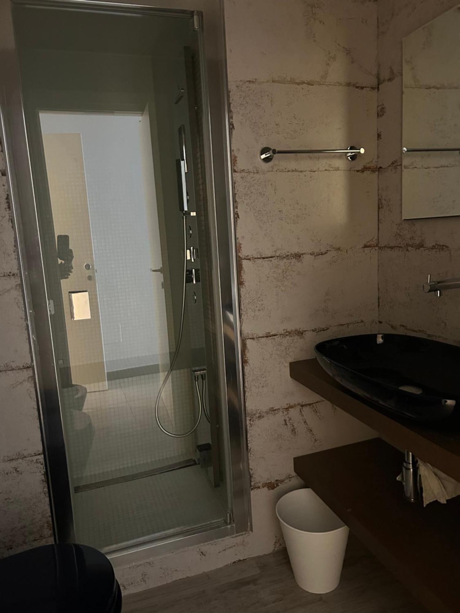 Tuile 34 Bed & Breakfast เลชเช ภายนอก รูปภาพ