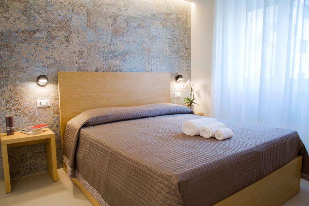 Tuile 34 Bed & Breakfast เลชเช ภายนอก รูปภาพ