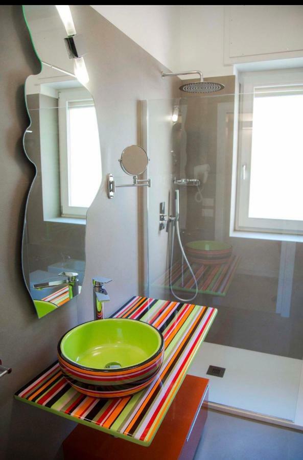 Tuile 34 Bed & Breakfast เลชเช ภายนอก รูปภาพ