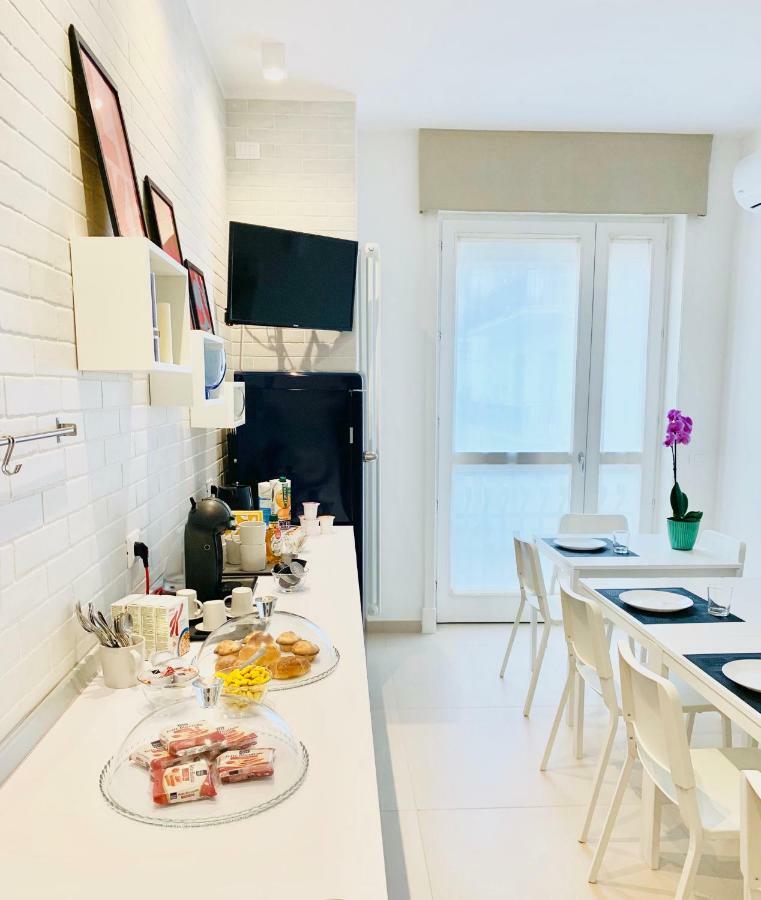 Tuile 34 Bed & Breakfast เลชเช ภายนอก รูปภาพ